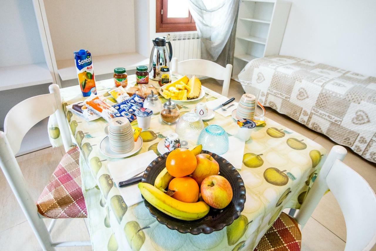 Adria Bella Locazione Turistica Acomodação com café da manhã Exterior foto
