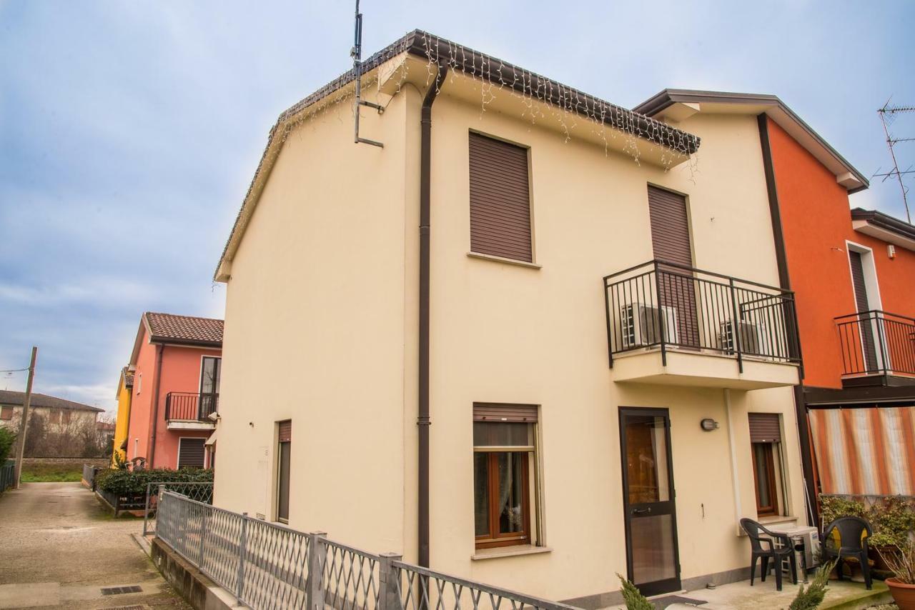 Adria Bella Locazione Turistica Acomodação com café da manhã Exterior foto