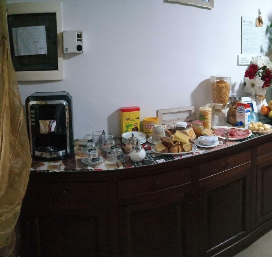 Adria Bella Locazione Turistica Acomodação com café da manhã Exterior foto