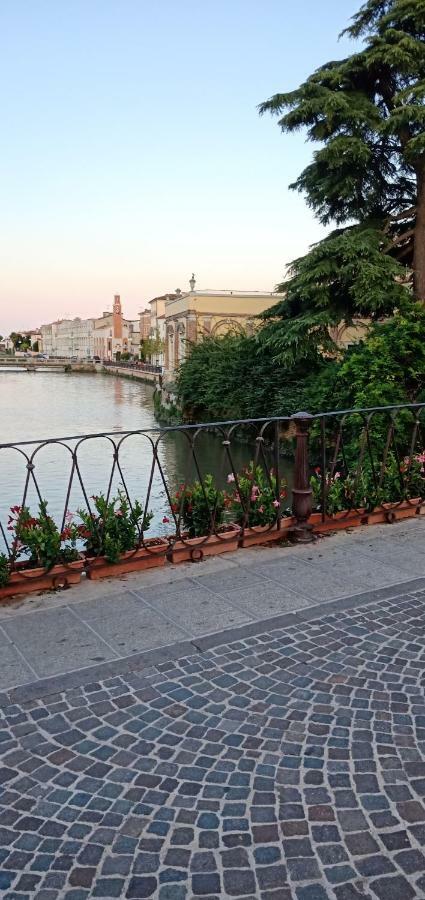 Adria Bella Locazione Turistica Acomodação com café da manhã Exterior foto