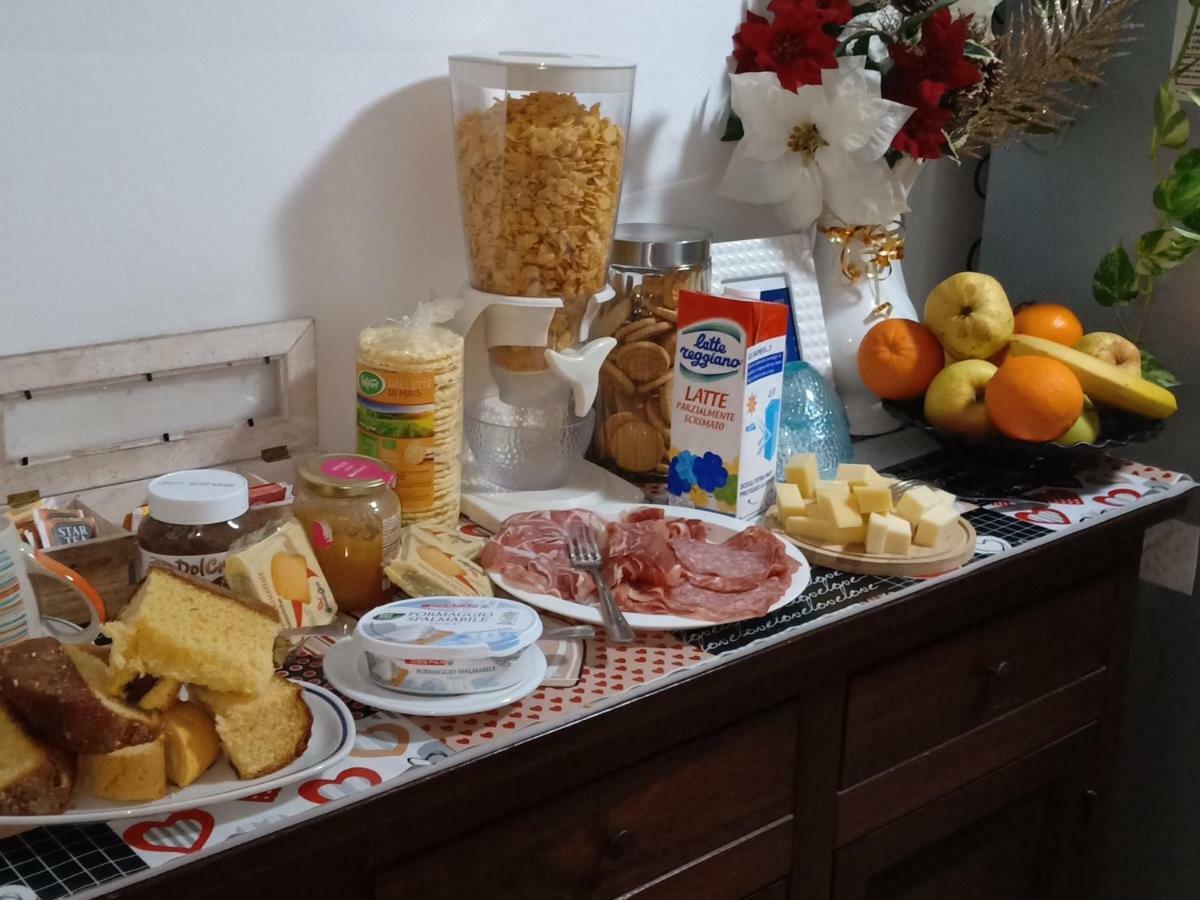 Adria Bella Locazione Turistica Acomodação com café da manhã Exterior foto